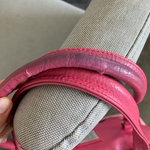 Lululemon Retro Gym Bag - Picture 4 of 4